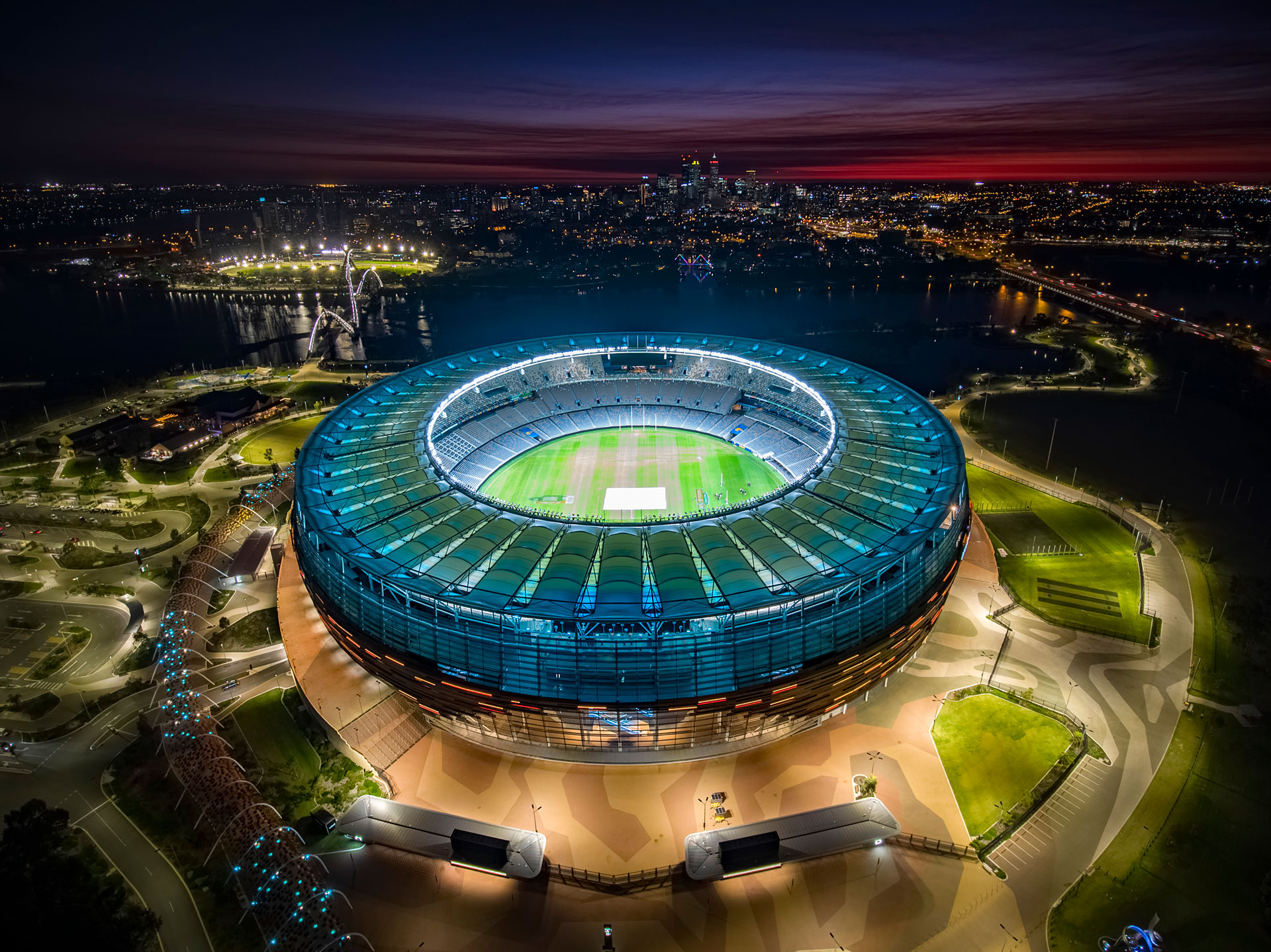 2021.09.09_optus_stadium_aerial_shot.jpg